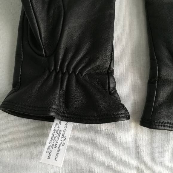 * Charter Club Cashmere Lined Leather Tech Gloves - Picture 4 of 8